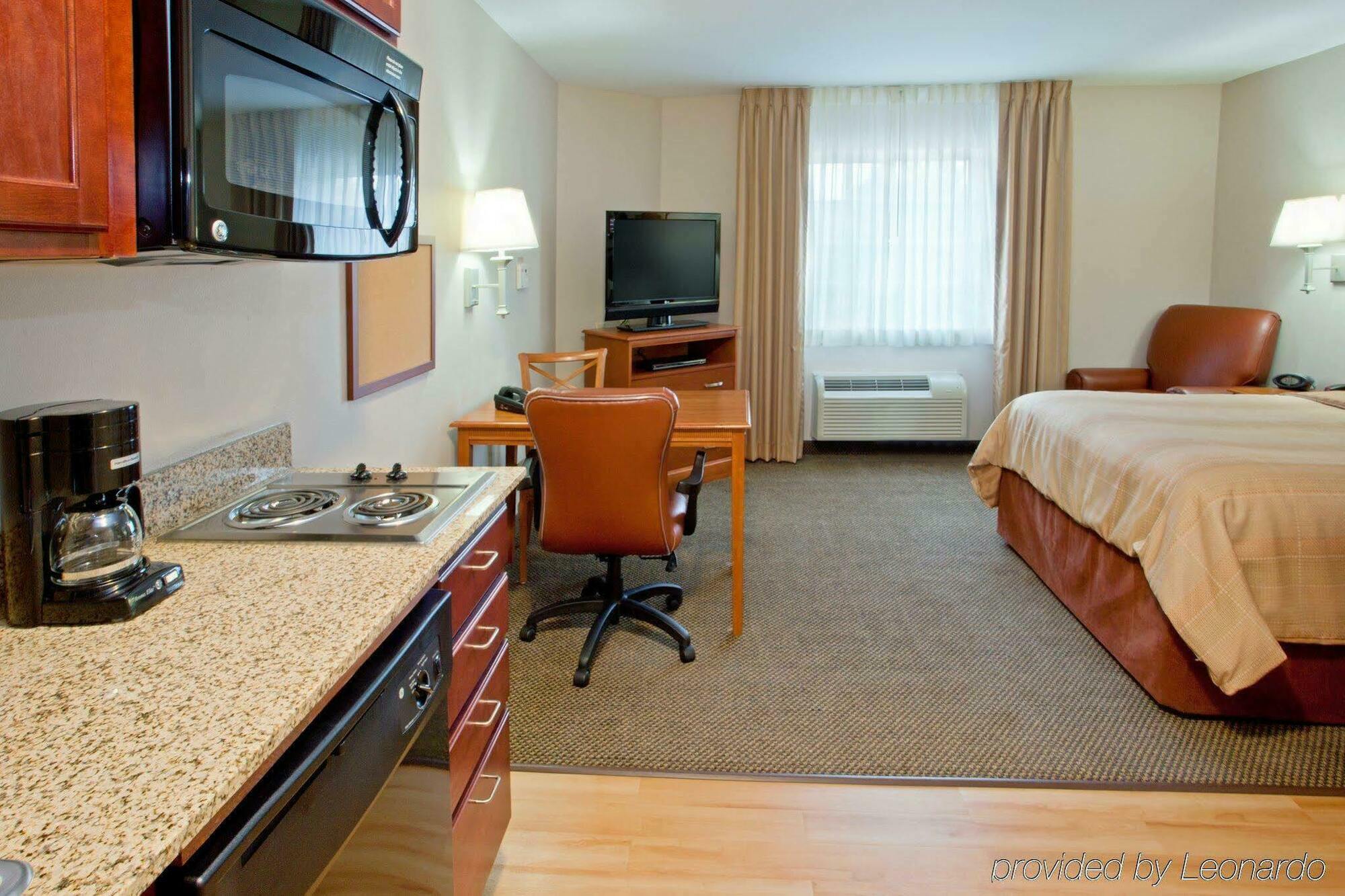 Candlewood Suites Houston Westchase - Westheimer By Ihg Εξωτερικό φωτογραφία