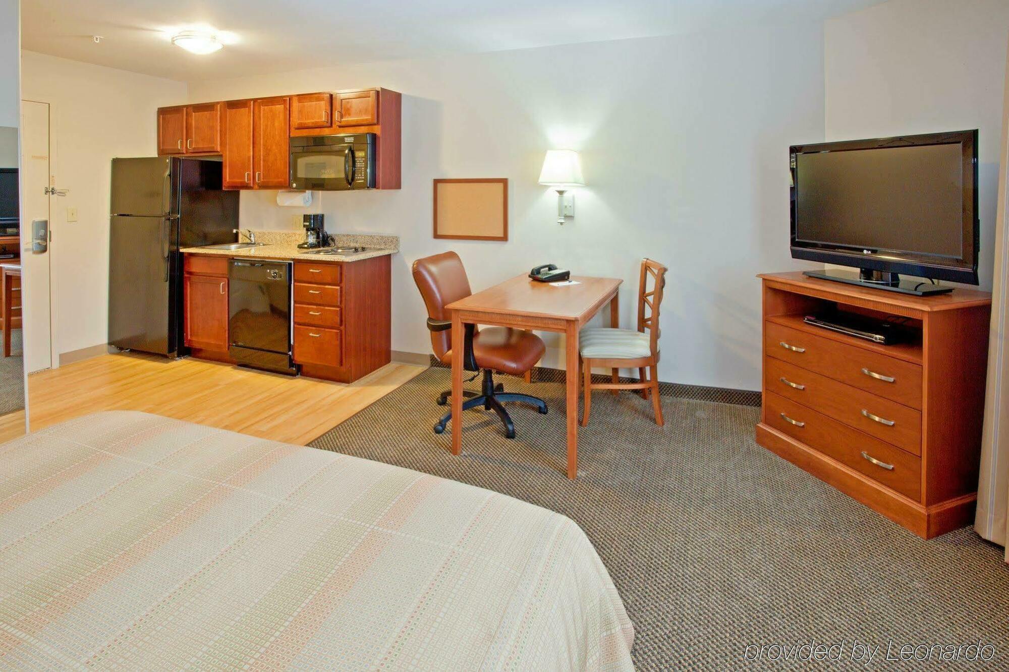 Candlewood Suites Houston Westchase - Westheimer By Ihg Εξωτερικό φωτογραφία